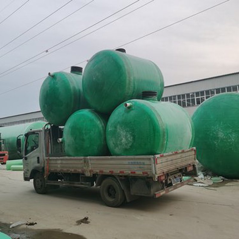 玻璃钢缠绕化粪池：污水处理的革新助手